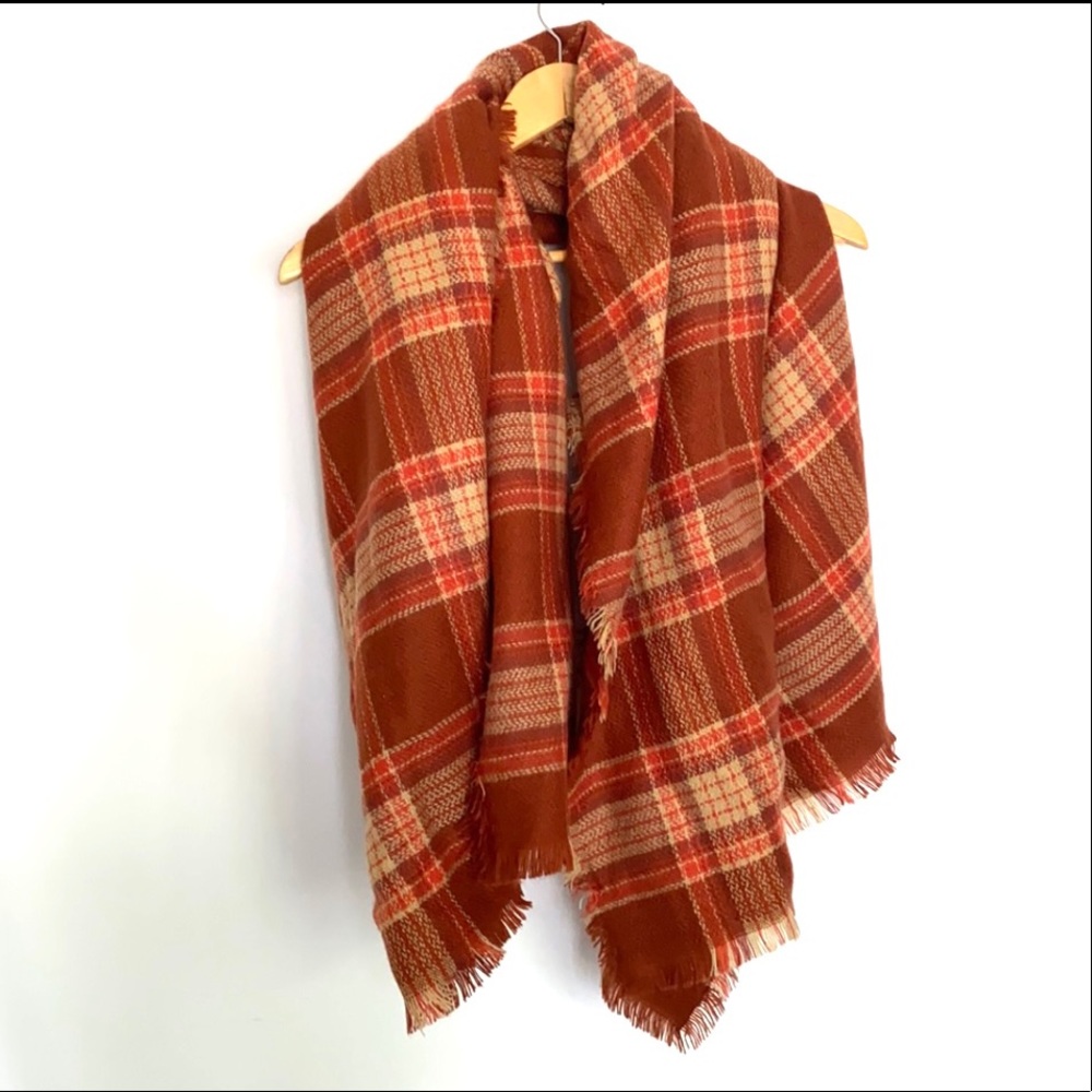 Patterned Blanket Scarf